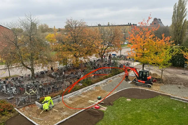 balkong vy av bygge utanför forum medicum. foto.
